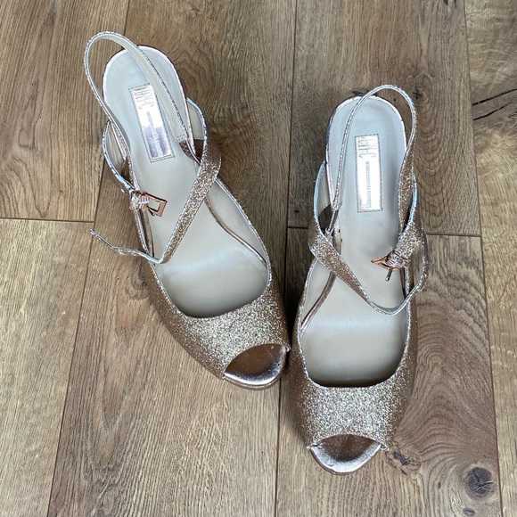 INC 9.5 size glitter shoes - Picture 2 of 5